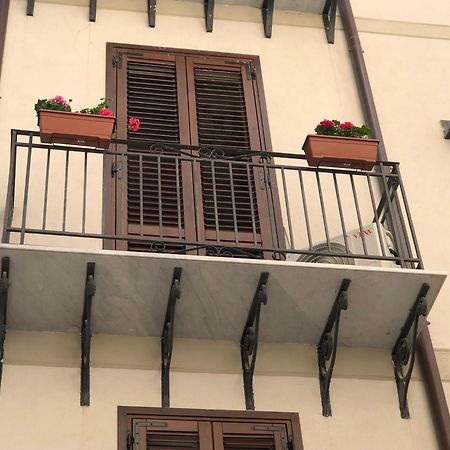 Reginella B&B Palermo Exterior foto